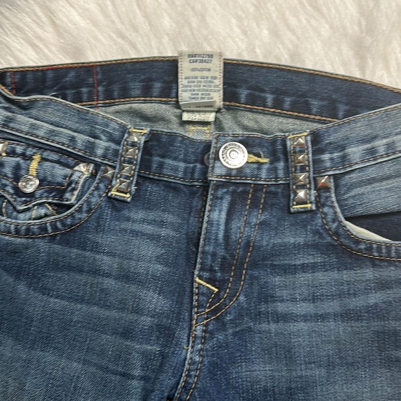 Boys true religion jeans loose fit with design I. The belt loops. Size 12 - Picture 5 of 6